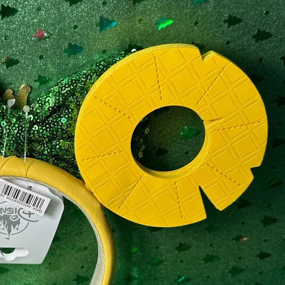 🍍🍦- Disney Eats Pineapple Swirl Ear Headband for Adults NWT - Picture 4 of 9